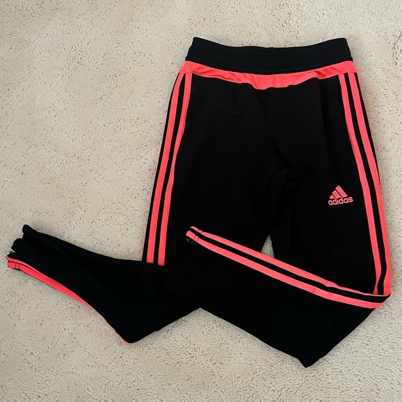 BRAND new casual Chaps kids’ pants and preloved Adidas jogger pants for 7 yo. - Picture 10 of 16